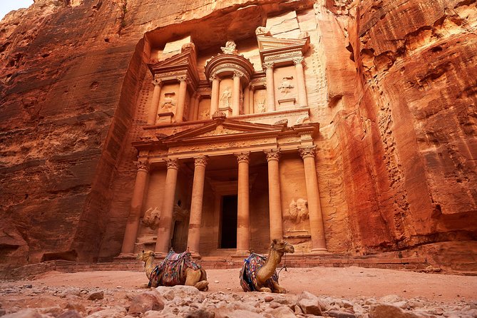 Private Petra Day Trip Including Little Petra from Amman - The drive south from Amman