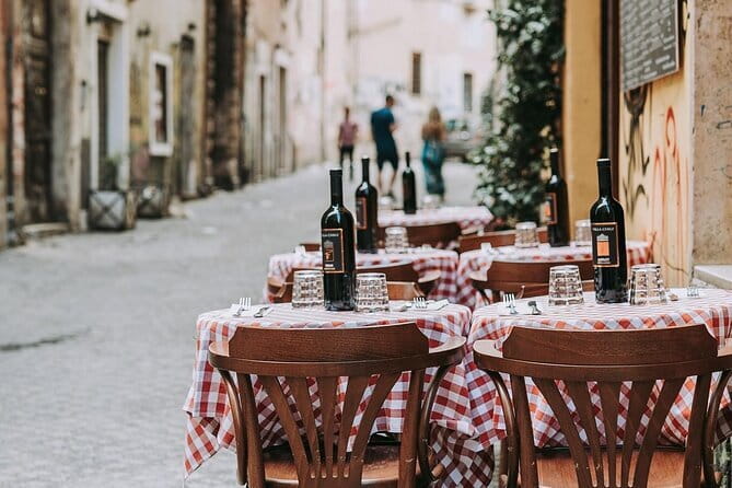 Private Tuscany Tour: Siena, San Gimignano and Chianti Day Trip - The winery lunch: the day’s biggest choice