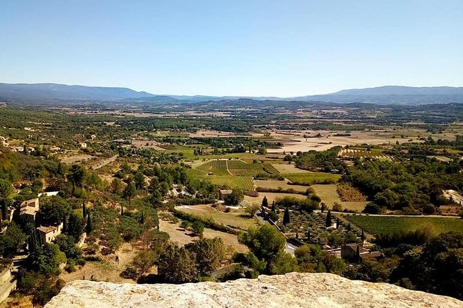 Provence Wineries and Luberon Villages Day Trip from Aix-en-Provence - Roussillon and Provence’s ochre color