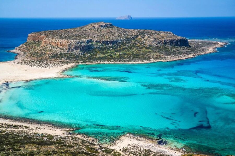 Rethymno: Gramvousa & Balos Lagoon Day Trip with Boat Ticket - Climbing to the Venetian Fortress at Gramvousa