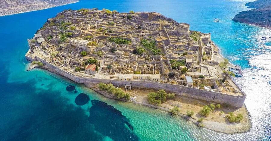 Rethymnon:Day Trip to Spinalonga, Agios Nikolaos and Elounda - Selinari breaks up the long road journey