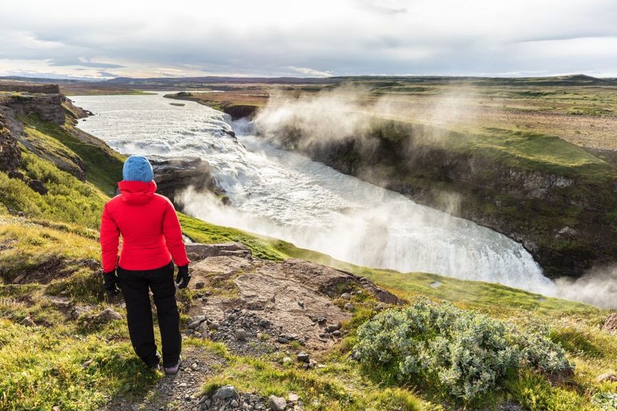 Reykjavik: Golden Circle Day Trip with Blue Lagoon Transfer - Small-group transport and guide quality