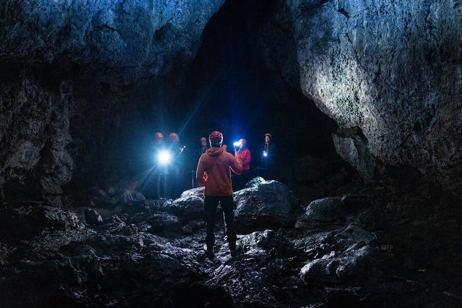 Reykjavik: Snæfellsnes Day Trip with Vatnshellir Lava Cave - Why Snæfellsnes makes a strong day trip from Reykjavik