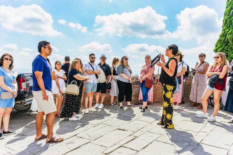 Rome: Tuscany & Montepulciano Day Trip with Lunch & Wines - What the 11 to 12 hours really feel like