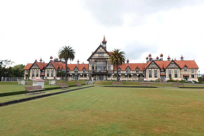 Rotorua and Waitomo Caves Day Trip from Auckland -Smaller Groups - The real cost is your time