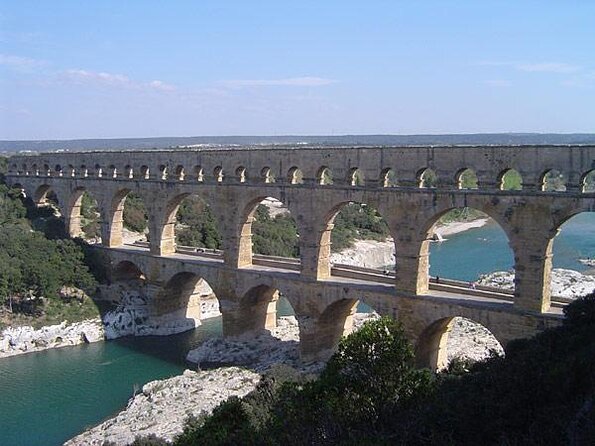 Saint Remy, Les Baux and Pont du Gard Small Group Half-Day Trip - Key points to know before booking