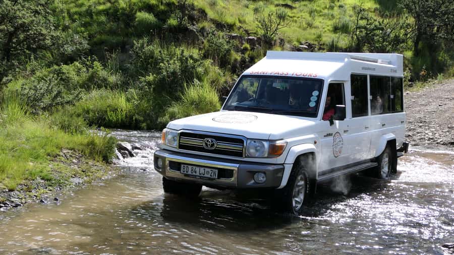 Sani Pass Day Tour from Underberg - The 2.5-hour climb up Sani Pass
