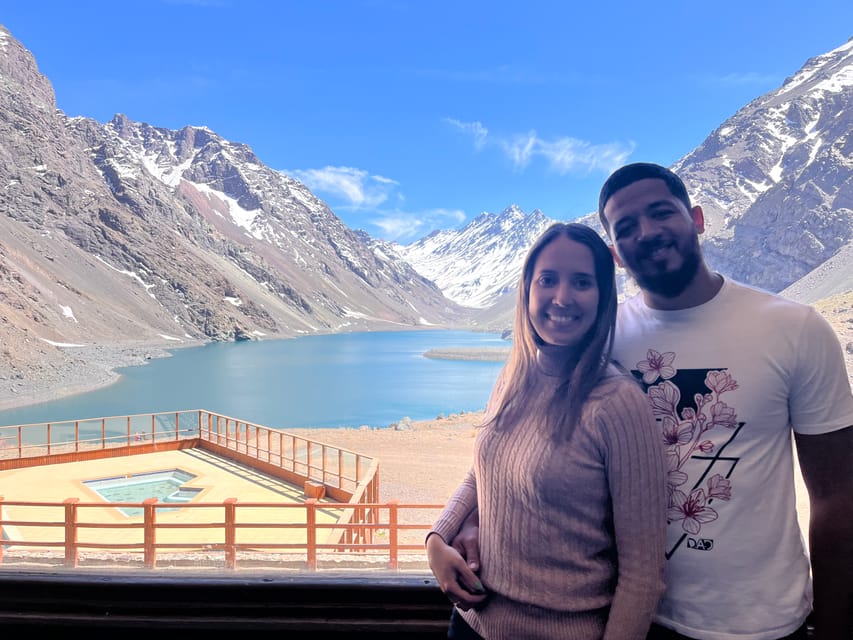 Santiago: Portillo and Laguna del Inca Day Trip with Picnic - A simple picnic near Los Andes