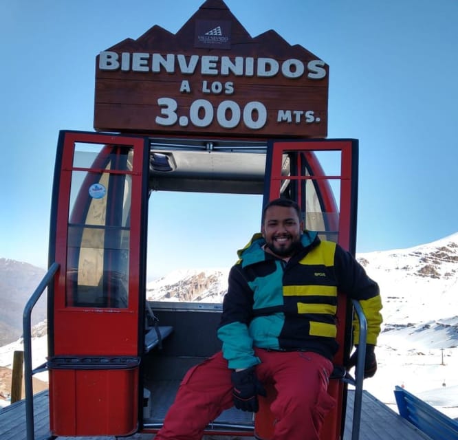 Santiago: Valle Nevado Ski Day Trip with Hotel Transfers - Views, altitude, and what to do between runs