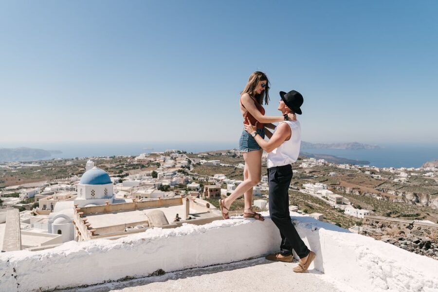 Santorini: Island Highlights Guided Day Trip with Oia Sunset - Akrotiri brings the island’s past to life