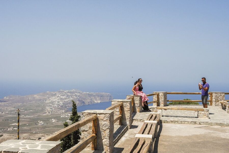 Santorini: Top Sights Day Trip, Wine Tasting, & Oia Sunset - Oia at sunset, with crowds and a tight clock