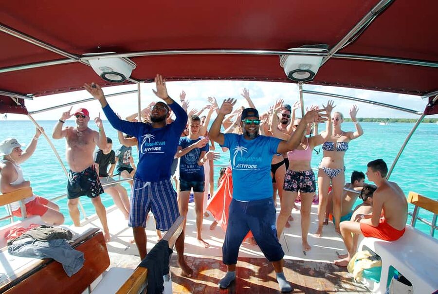 Saona Island: Small Group Virgin Beaches Cruise Day Trip - Is the $128 price good value?