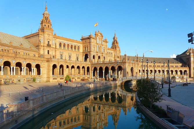 Seville Day Trip from the Algarve - Group size and guide quality