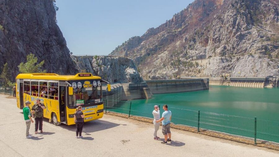Side: Cabrio Bus and Boat Day Trip at the Green Lake - Is $24 good value?