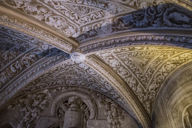 Sintra and Cascais Small-Group Day Trip from Lisbon - Guides make the difference