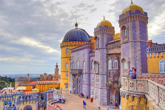Sintra EXCLUSIVE Private Day Trip by Car with a Private Guide - What the five-hour schedule really allows