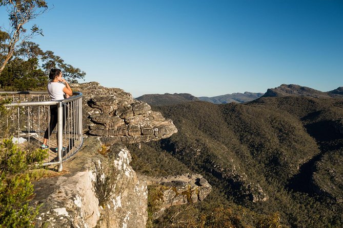 Small-Group Grampians Great Wildlife Escape Day Trip with Hiking - The Balconies and the Jaws of Death
