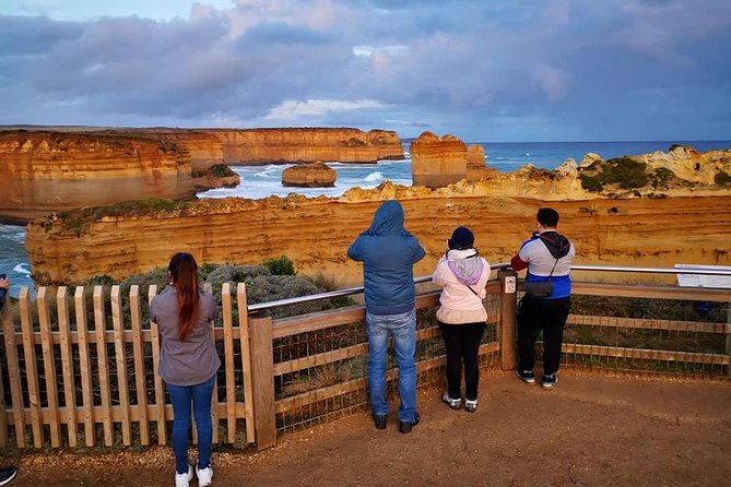 Small-Group Great Ocean Road Day Trip from Melbourne - Loch Ard Gorge brings a story to the cliffs