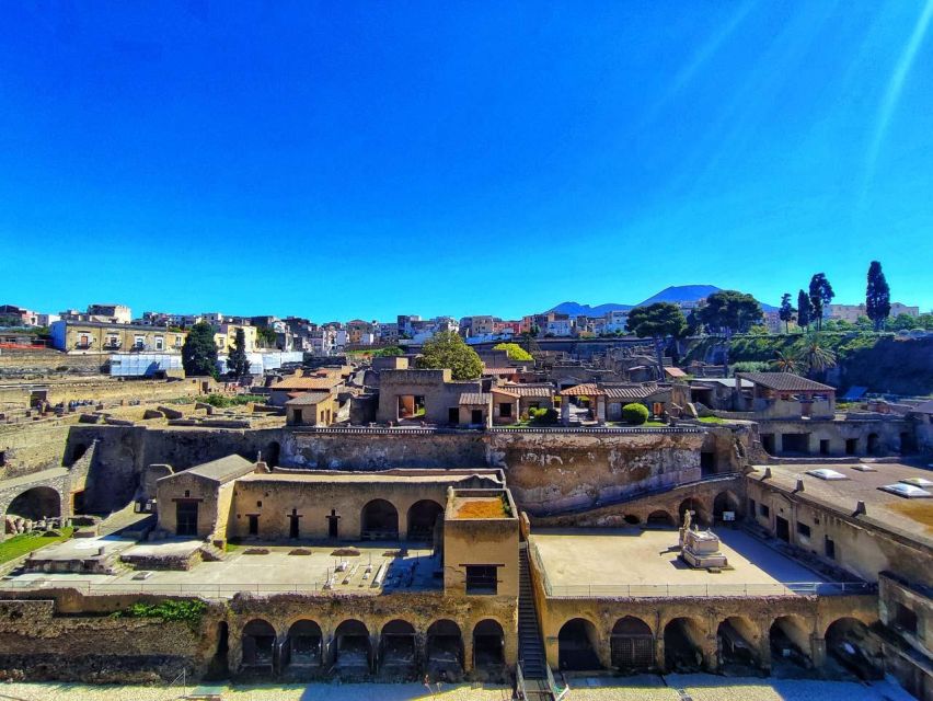 Sorrento: Pompeii & Herculaneum Day Trip Entry and Lunch - Two Roman cities in one Campania day