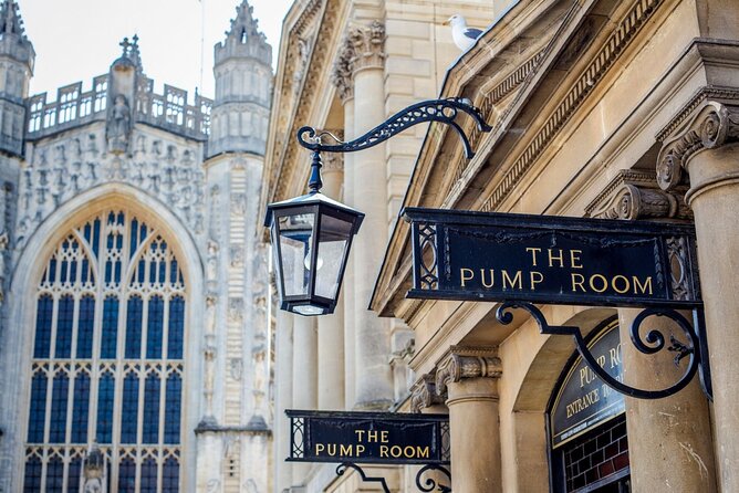 Stonehenge and Bath Day Trip from London with Optional Roman Baths Visit - The coach journey and the value of a live guide
