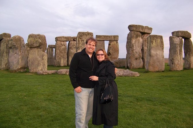 Stonehenge Inner Circle Private Tour from London with Bath Visit - The early coach ride from South Kensington