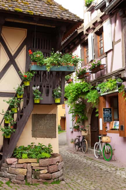 Strasbourg: Full-Day Small Group Tour to Colmar & Riquewihr - The Alsace Wine Route is part of the experience
