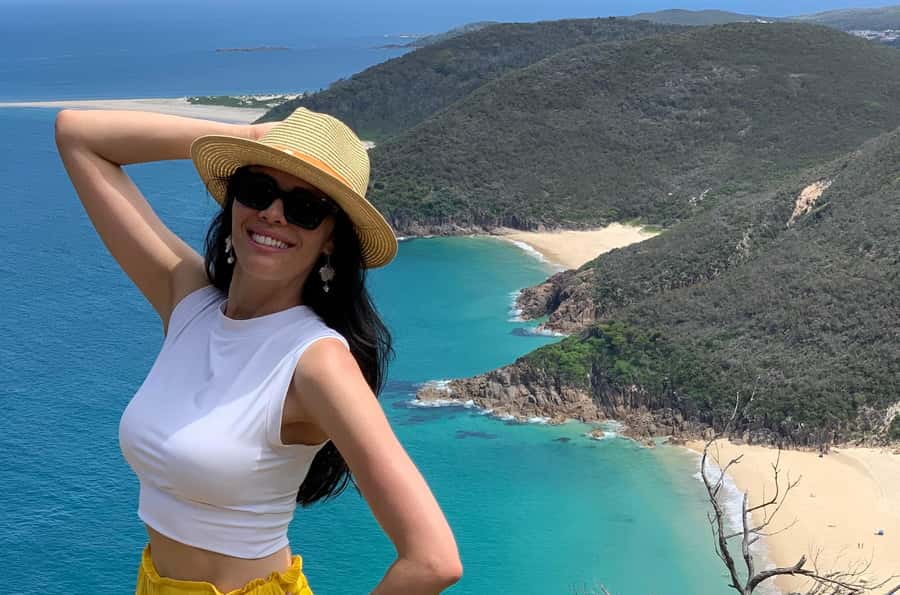 Sydney: Port Stephens Day Trip with Dolphin Cruise or Hike - Who should book this tour