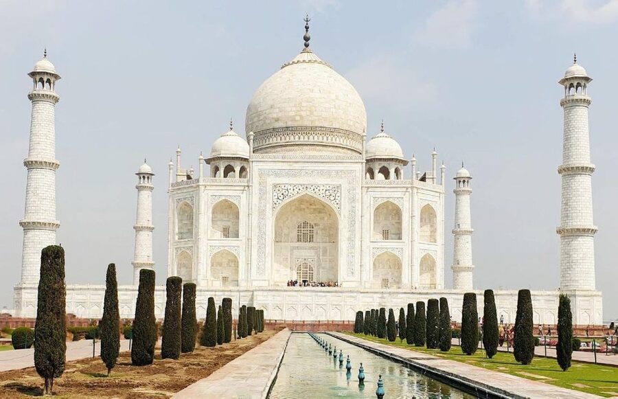 Taj Mahal & Agra Fort Private Tour with Lunch & Pickup - What the $7 price really means
