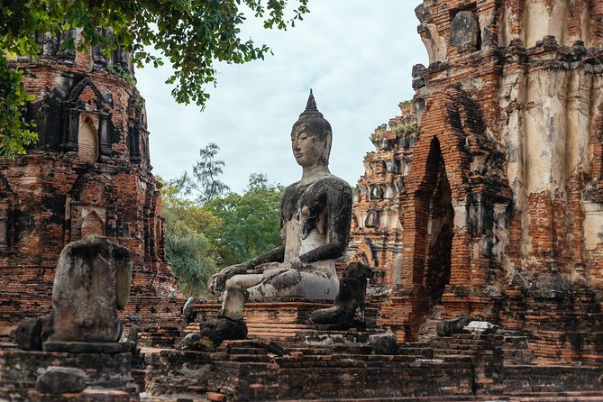 The Ultimate Ancient city of Ayutthaya Private Day Trip - Wat Worachettharam, a quieter final temple