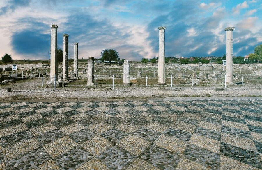 Thessaloniki: Vergina and Pella Day Trip - Heat, shoes, and what to bring