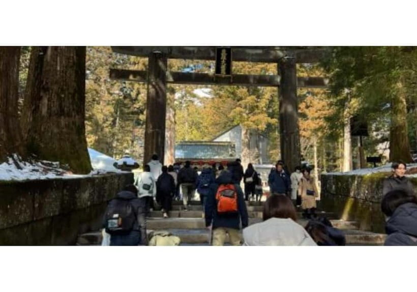 Tokyo: Nikko World Heritage Private Day Trip Hotel Pick-up - Shinkyo Bridge and the approach to old Nikko
