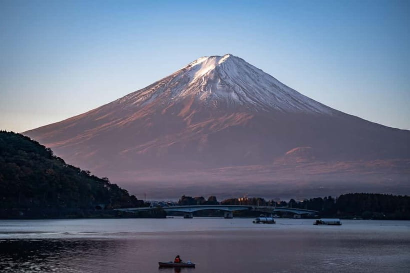 Tokyo: Onsen, Arts, and Nature Day Trip to Fuji and Hakone - Fuji viewpoints, with no promise from the clouds