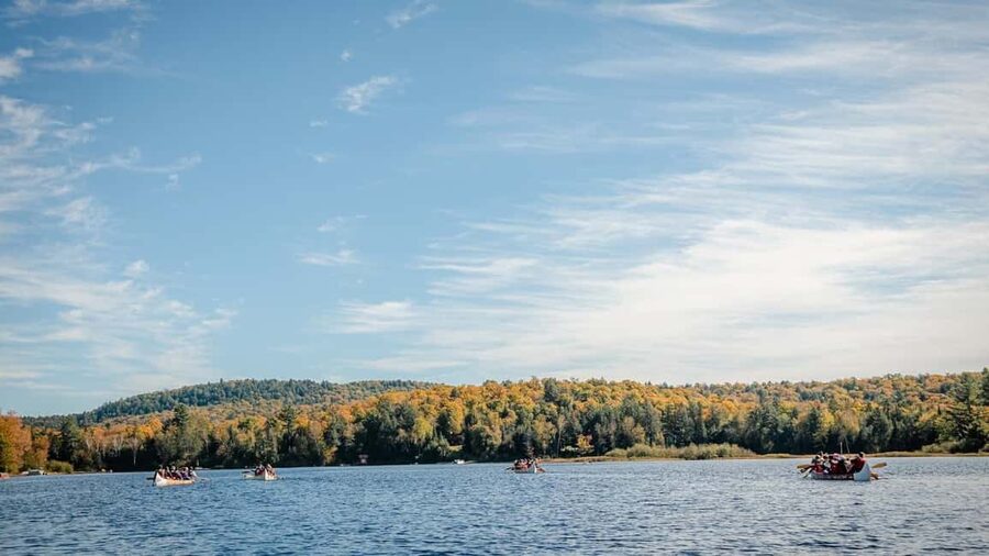 Toronto: Algonquin Park and Ragged Falls Day Trip - The first break in Huntsville