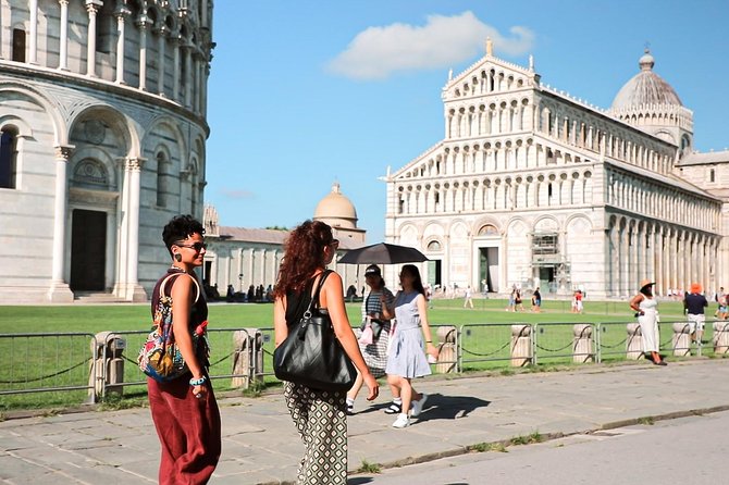 Tuscany: Day Trip to Pisa, Siena, San Gimignano, and Chianti - San Gimignano and the medieval skyline