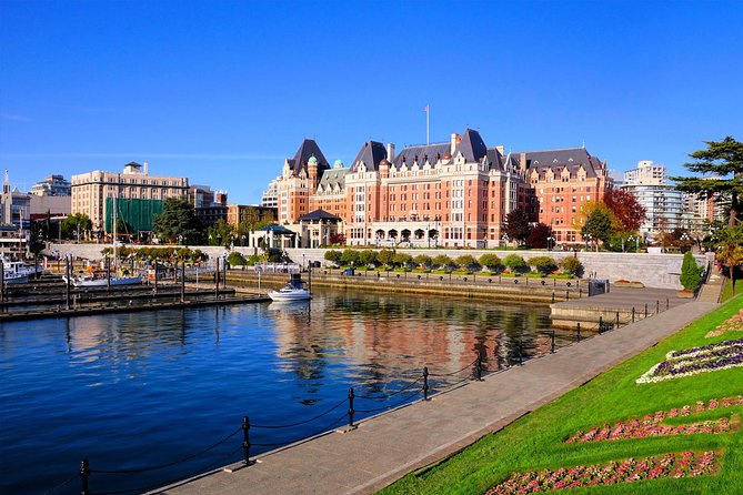 Victoria and Butchart Gardens Day Trip from Vancouver - Butchart Gardens and the 55-acre visit