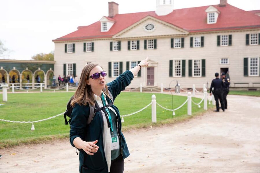Washington DC: Mt. Vernon Day Trip with River Cruise - The farm shows who made Mount Vernon work