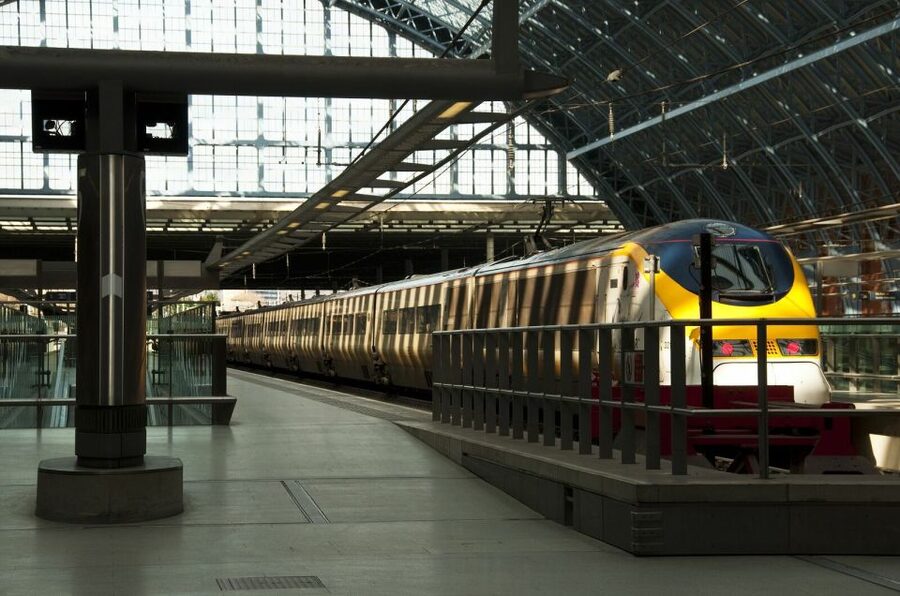 Welcome to Paris Day Trip from London via Train - Returning to London by Evening Train