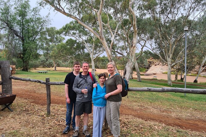 West MacDonnell Ranges & Standley Chasm Day Trip from Alice Springs - Walking, fitness, and the pace of the day