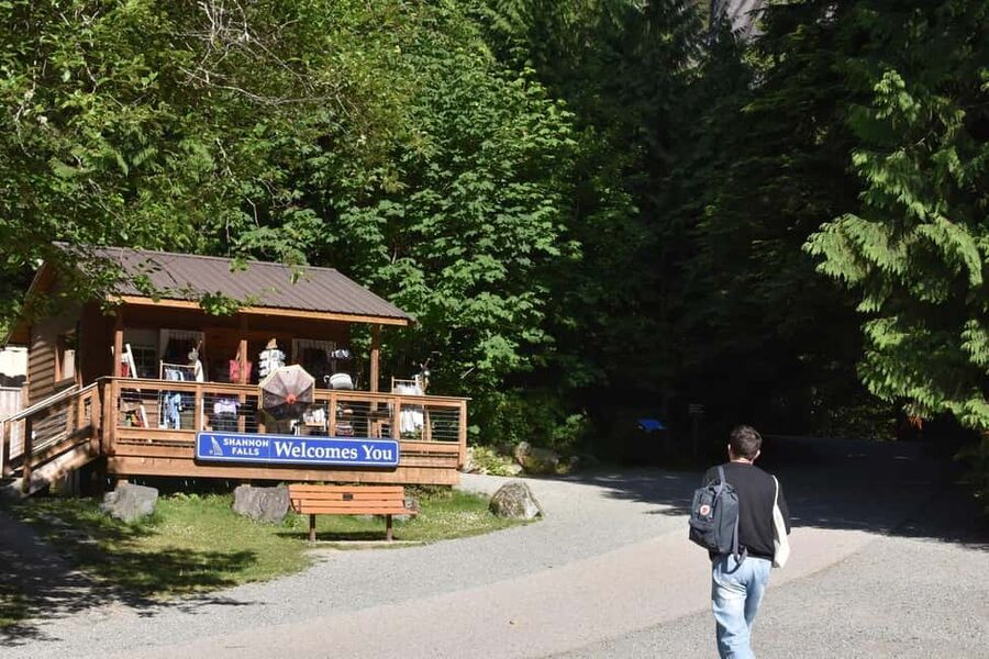 Whistler, Sea to Sky Gondola, and Shannon Falls Day Trip - Is $141 per person good value?
