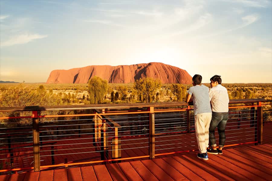 Yulara: Uluru Sunrise and Kata Tjuta Day Trip by Bus - Why the sunrise makes this five-hour trip worthwhile