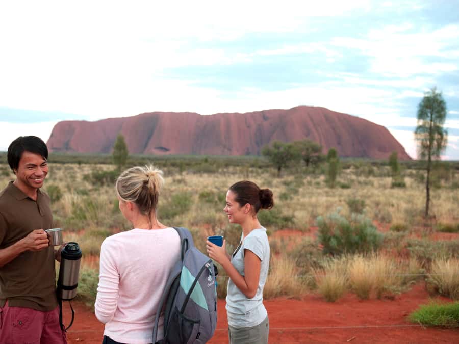 Yulara: Uluru Sunrise and Kata Tjuta Day Trip by Bus - How much time do you really get?